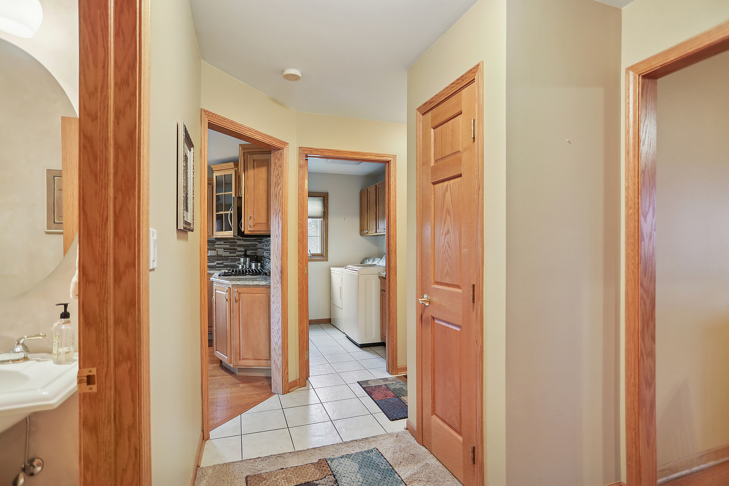 27745 S Stoney Island Avenue, Crete, IL 60417