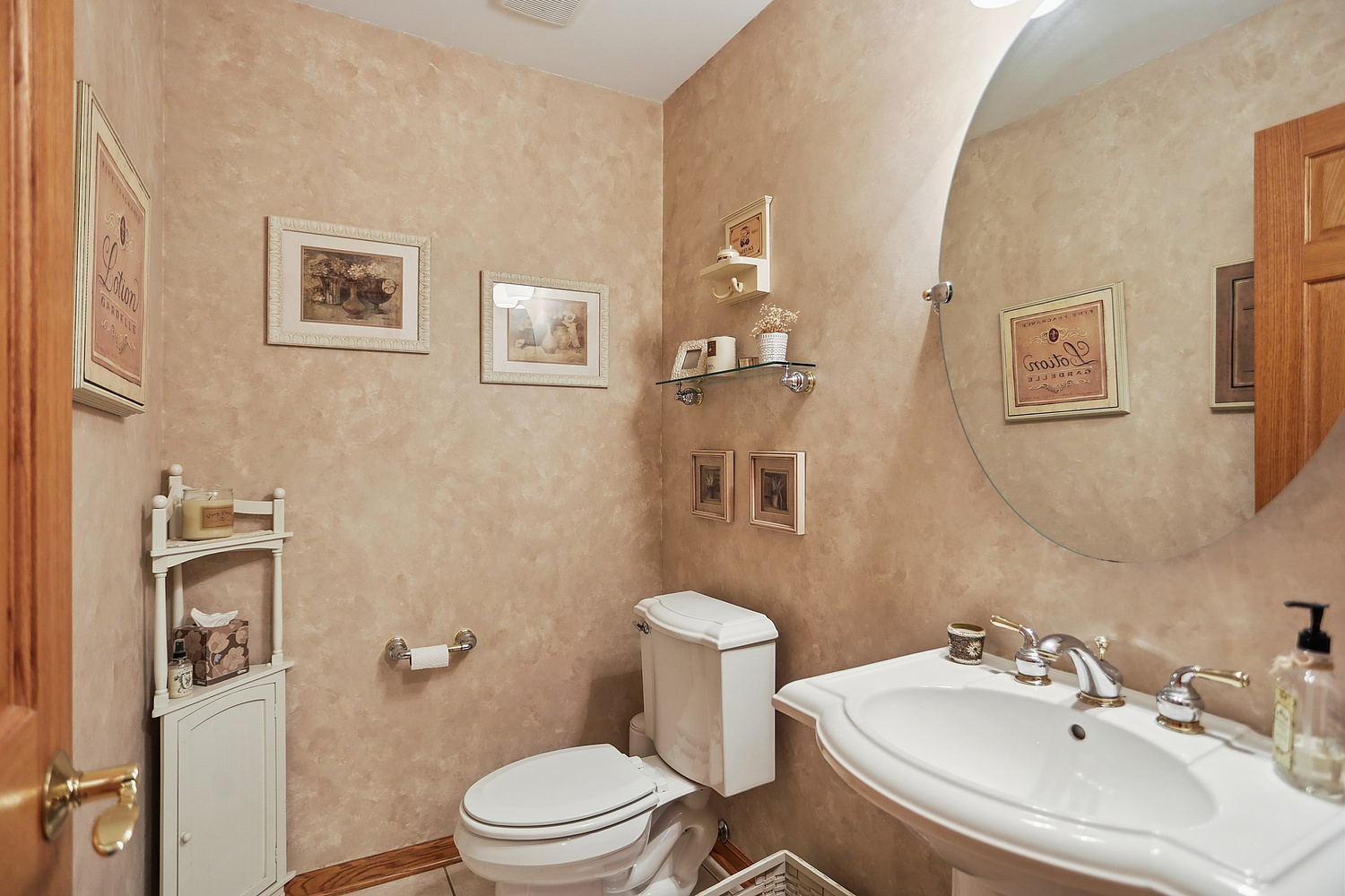 27745 S Stoney Island Avenue, Crete, IL 60417