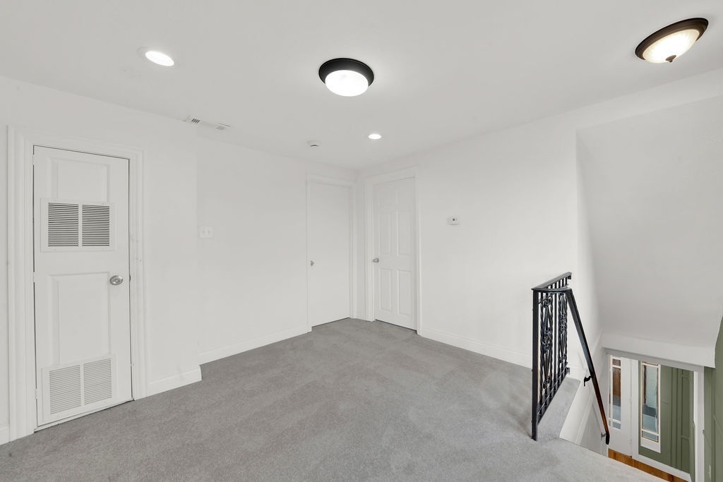 691 Wentworth Avenue, Calumet City, IL 60409