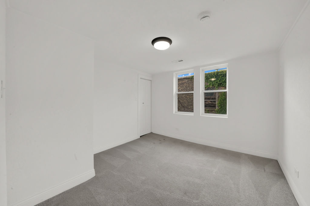 691 Wentworth Avenue, Calumet City, IL 60409