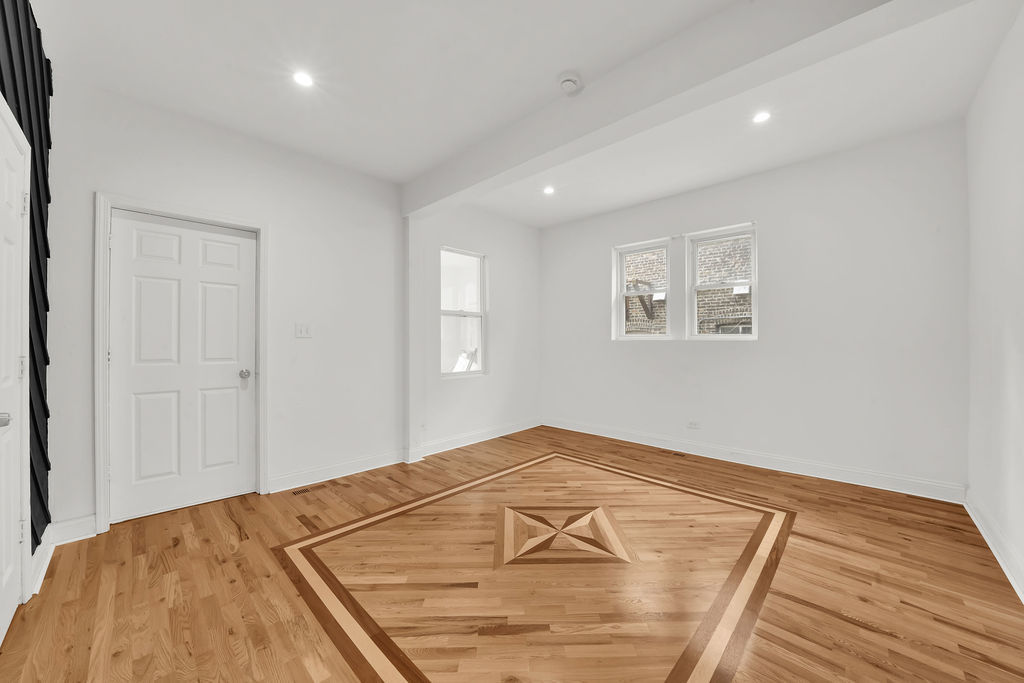 691 Wentworth Avenue, Calumet City, IL 60409