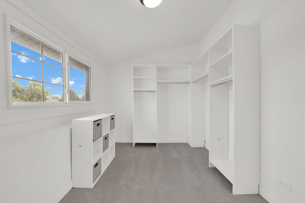 691 Wentworth Avenue, Calumet City, IL 60409