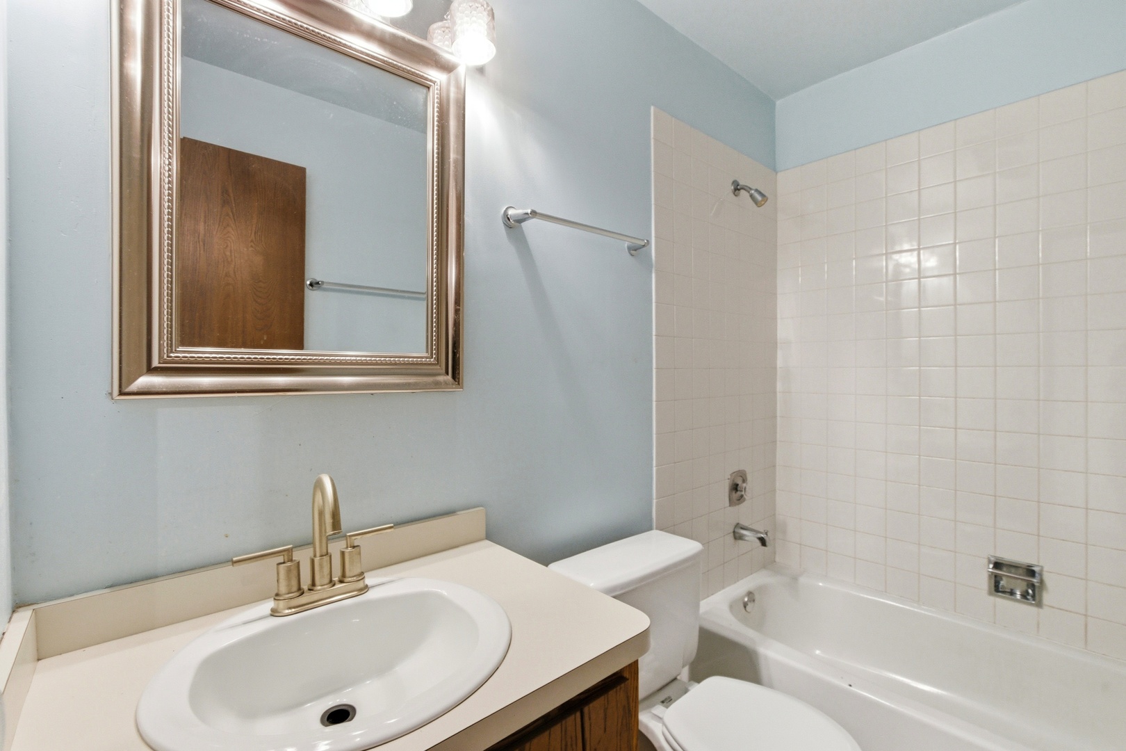 3821 W 123rd Street #301, Alsip, IL 60803