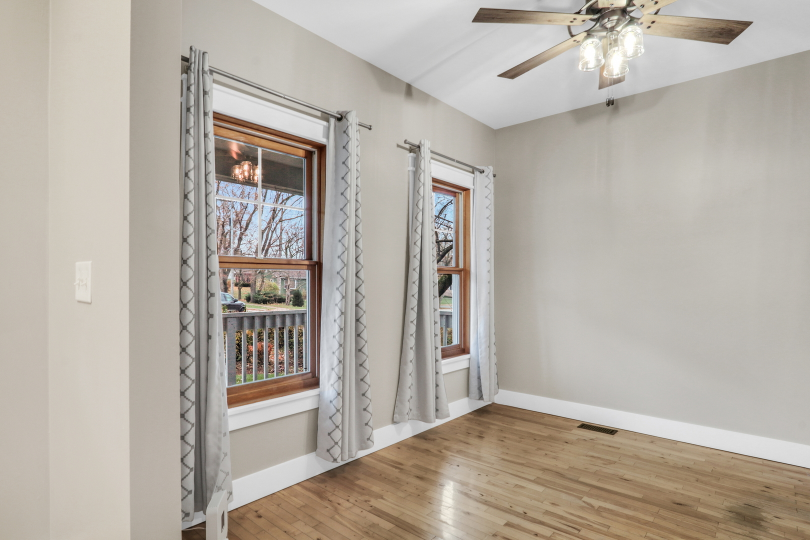 350 S Alleghany Road, Grayslake, IL 60030