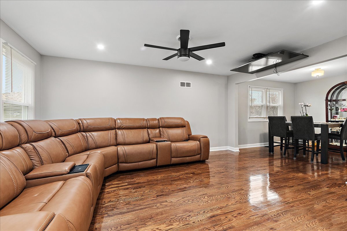 16953 88th Court, Orland Hills, IL 60487