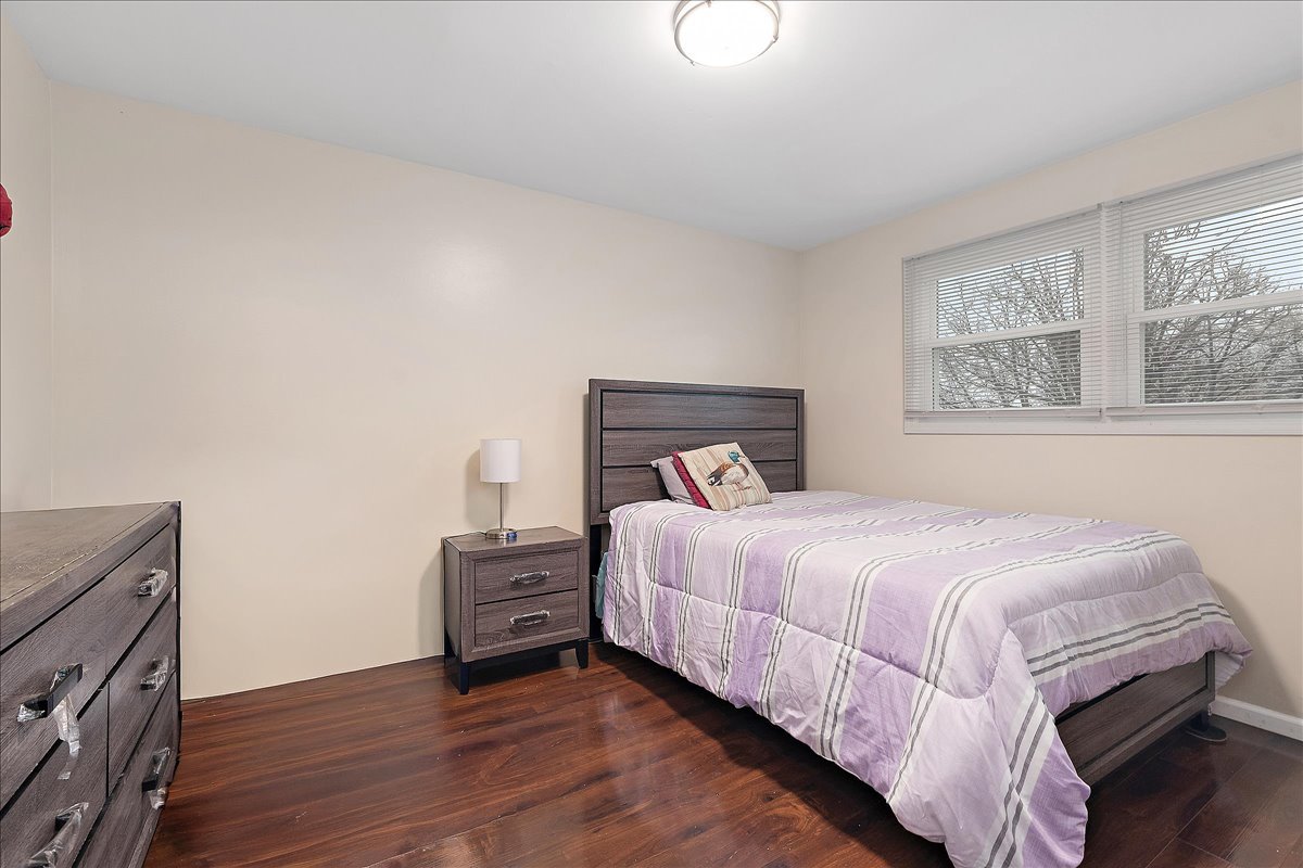 16953 88th Court, Orland Hills, IL 60487