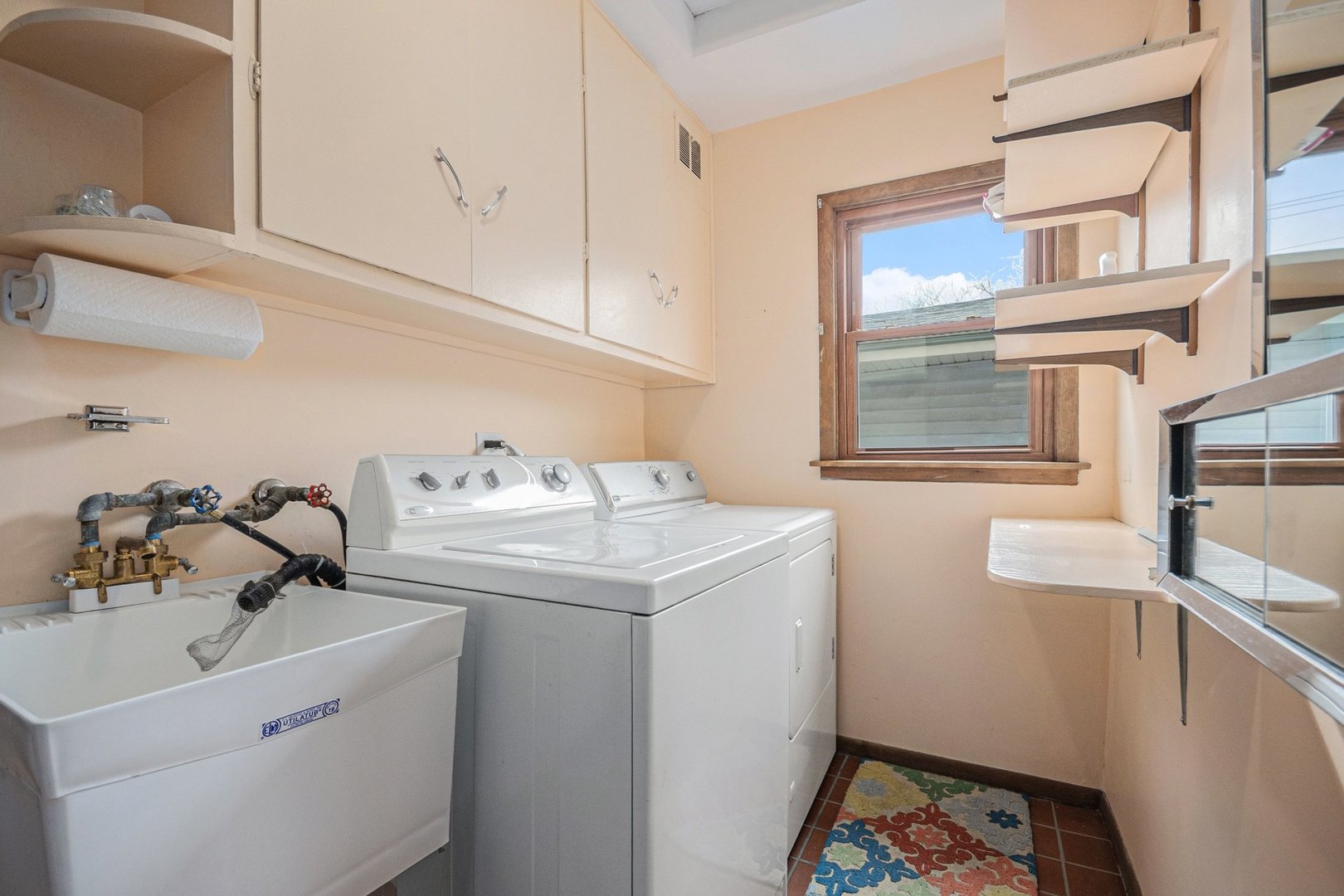 17120 Whittier Avenue, Hazel Crest, IL 60429