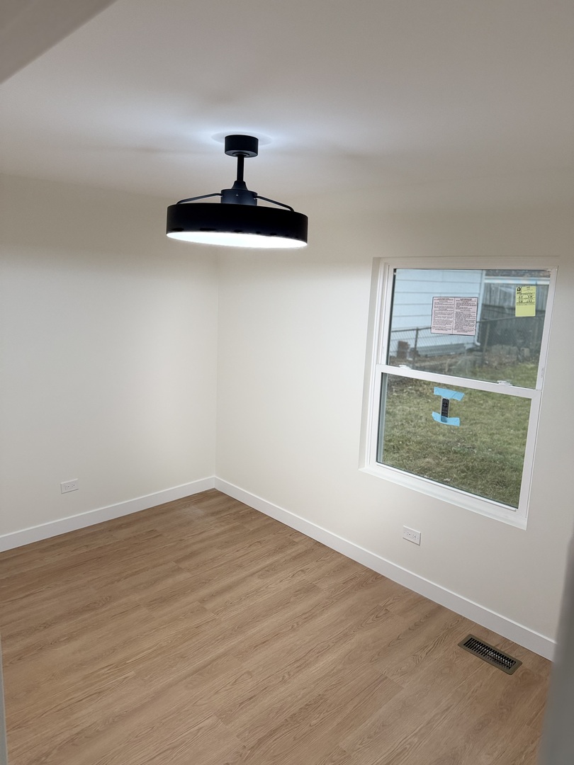 410 Healy Avenue, Romeoville, IL 60446