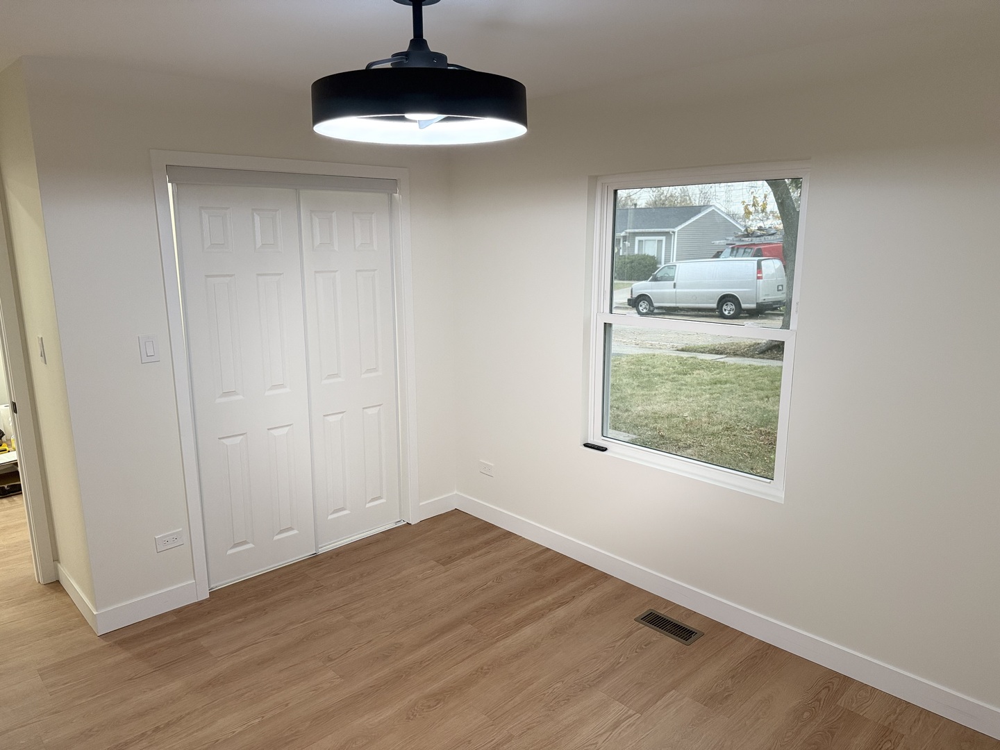 410 Healy Avenue, Romeoville, IL 60446