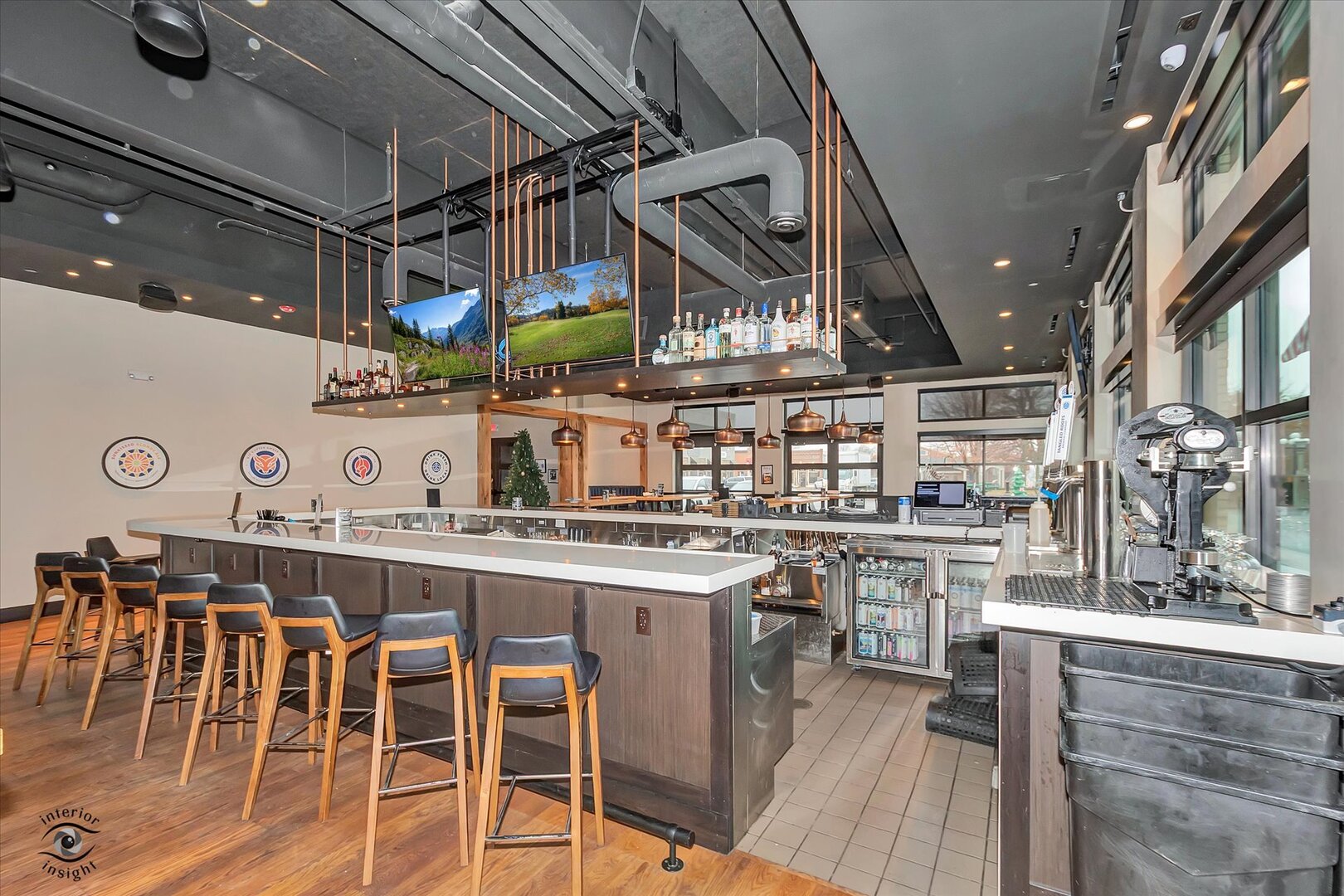 140 Washington Square, Washington, IL 61571