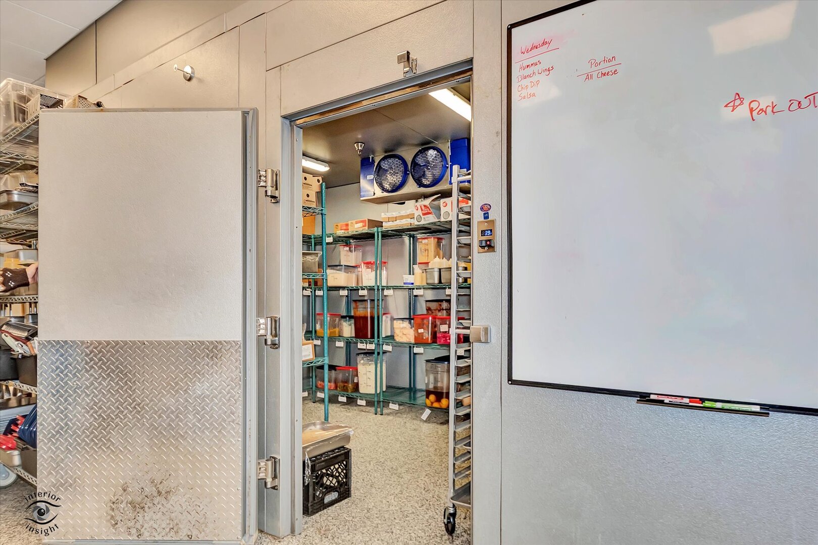 140 Washington Square, Washington, IL 61571