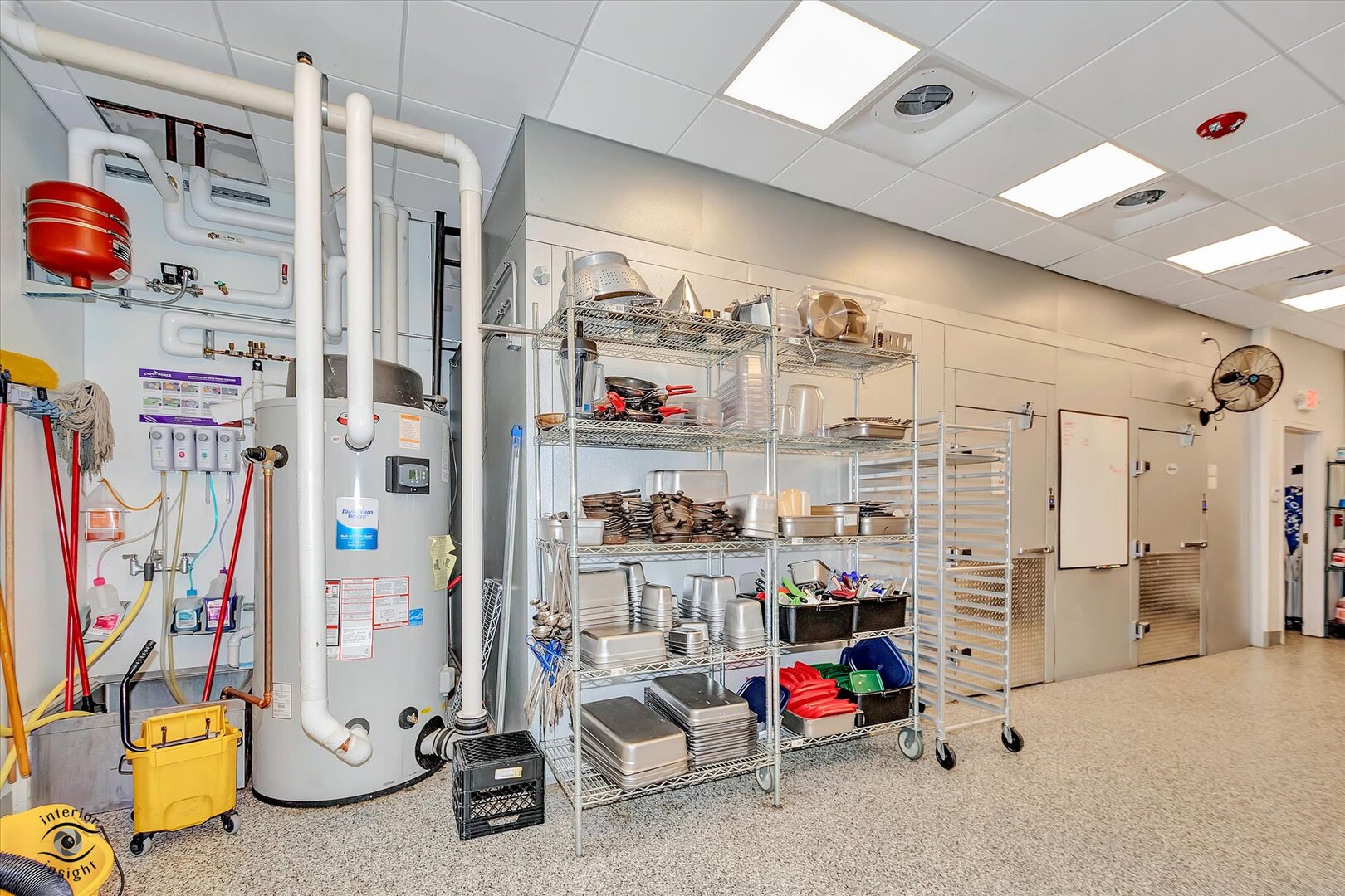 140 Washington Square, Washington, IL 61571