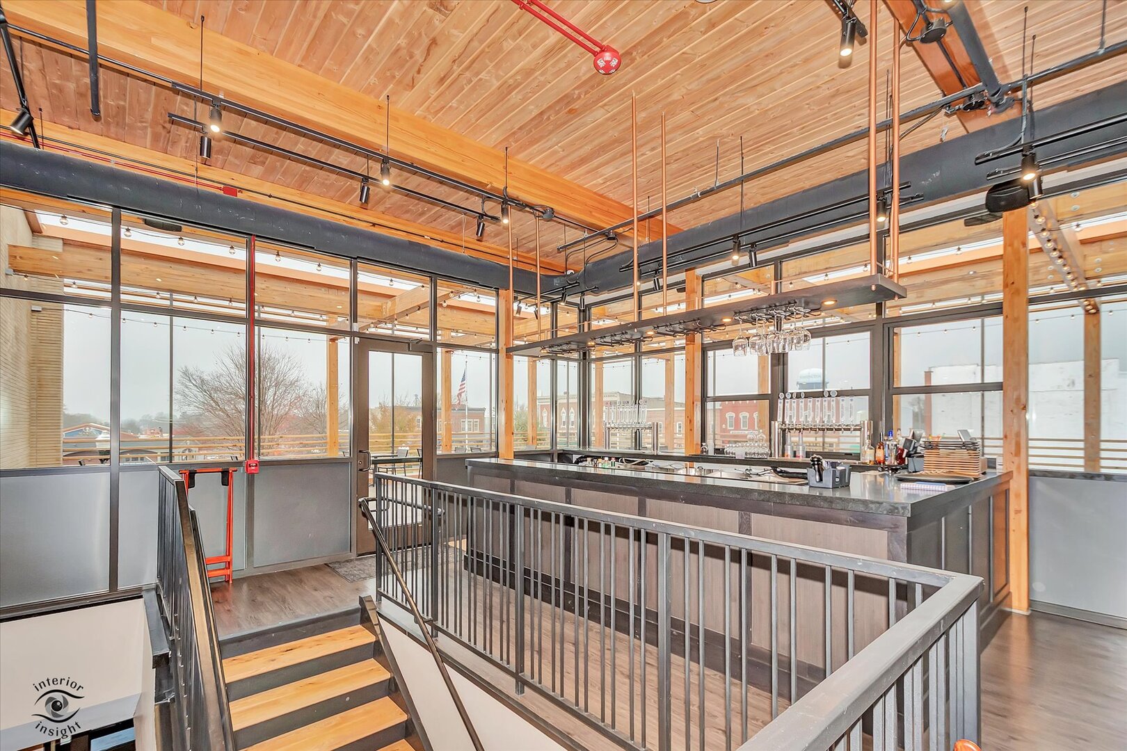 140 Washington Square, Washington, IL 61571