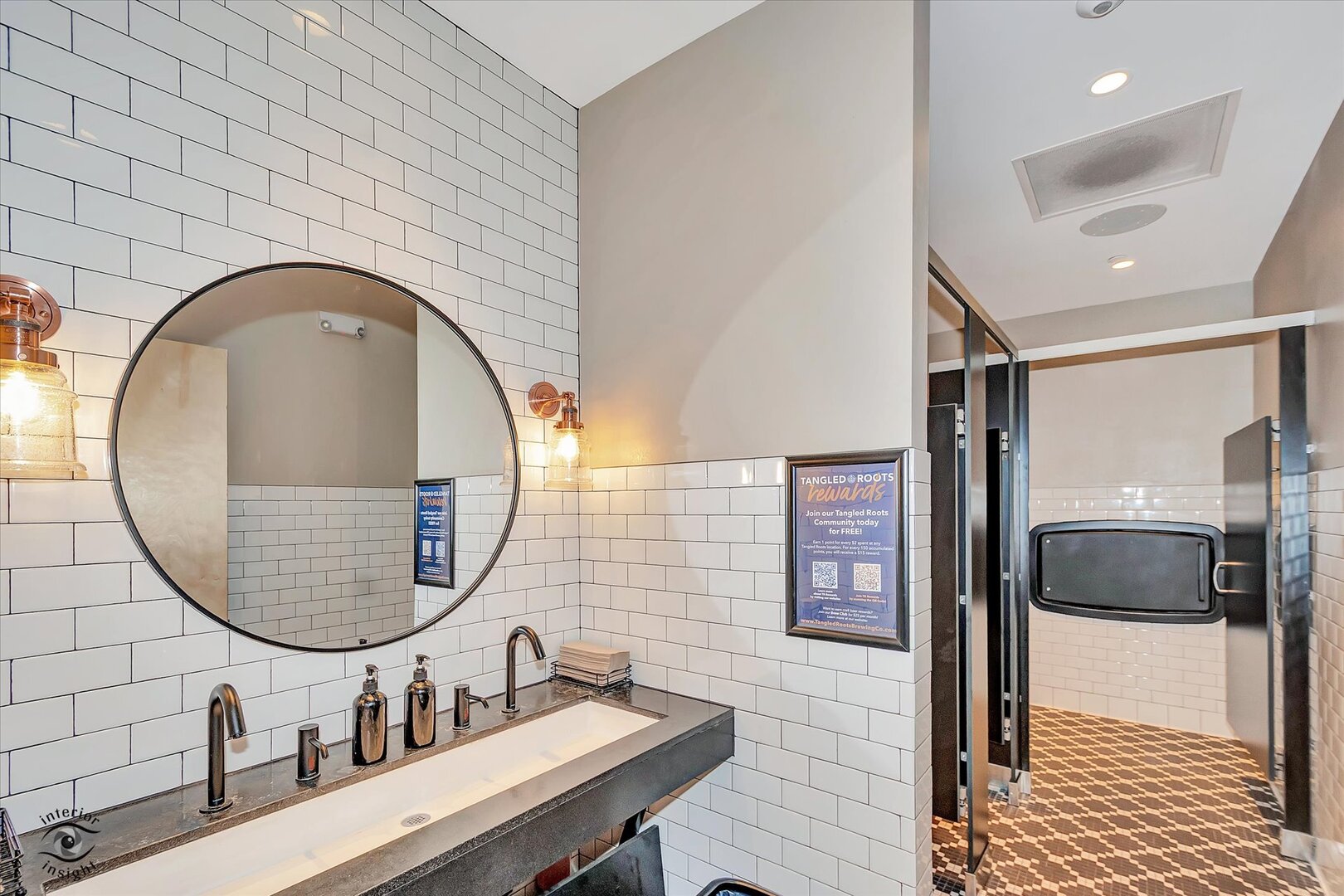 140 Washington Square, Washington, IL 61571