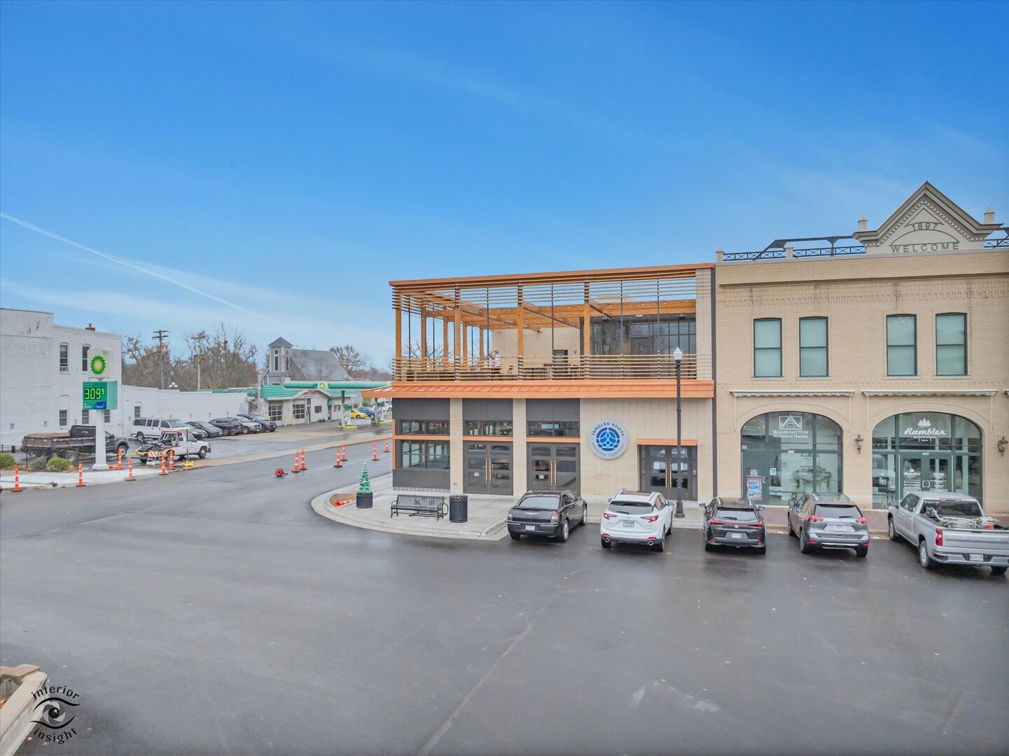 140 Washington Square, Washington, IL 61571