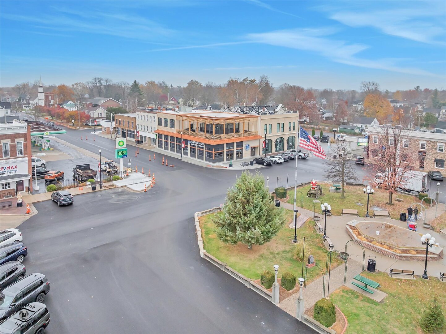 140 Washington Square, Washington, IL 61571