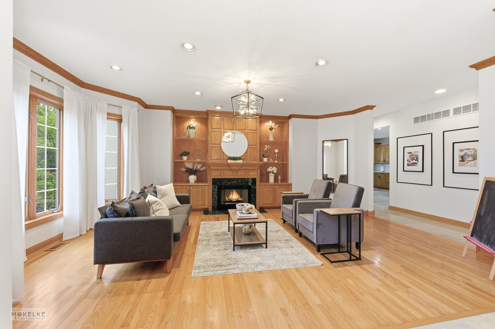 13220 Fox Lane, Lemont, IL 60439