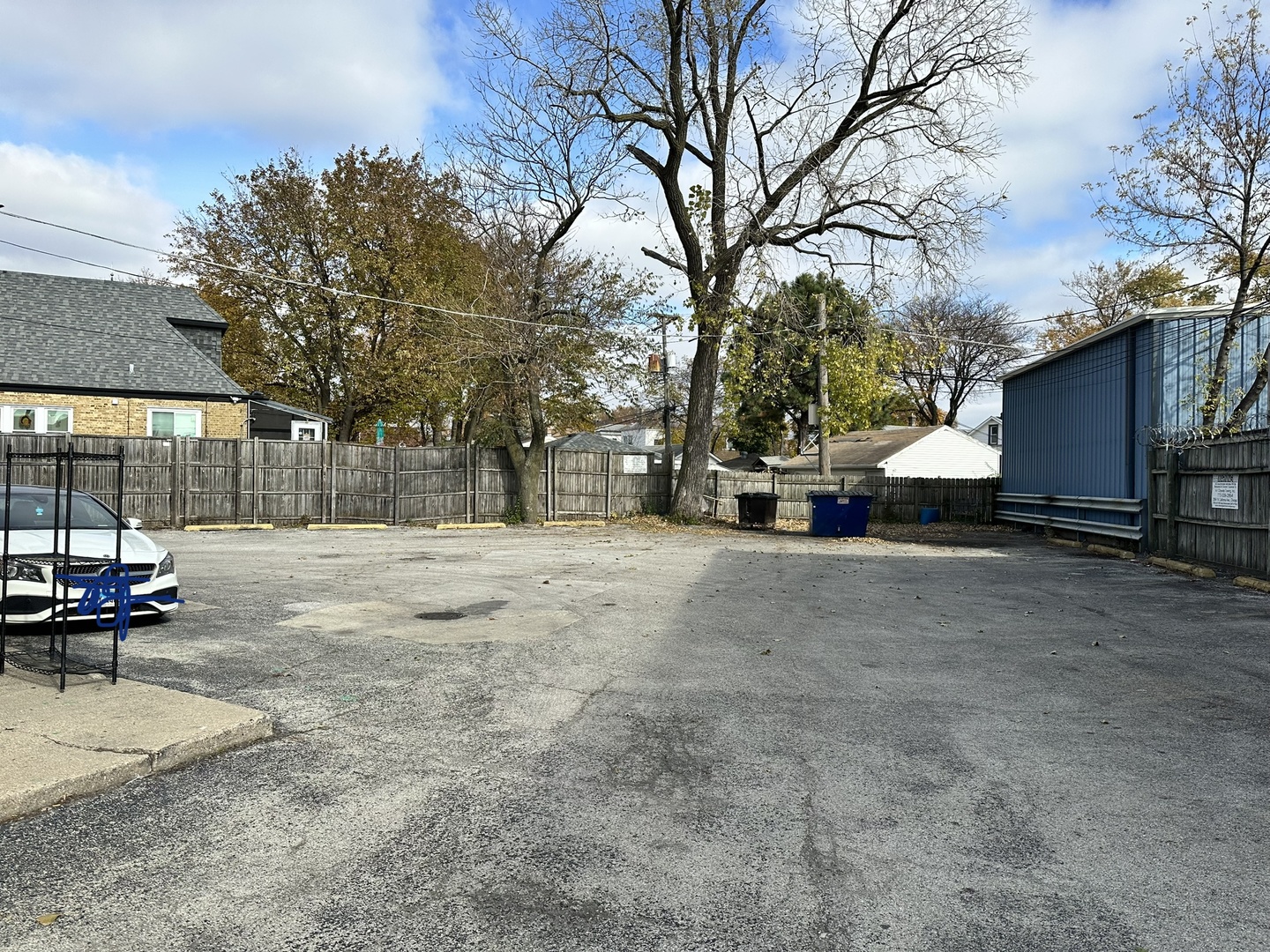 5725 N Northwest Highway, Chicago, IL 60630