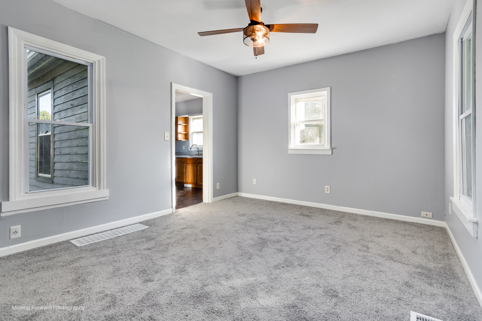 208 W Sycamore Street, Millington, IL 60537