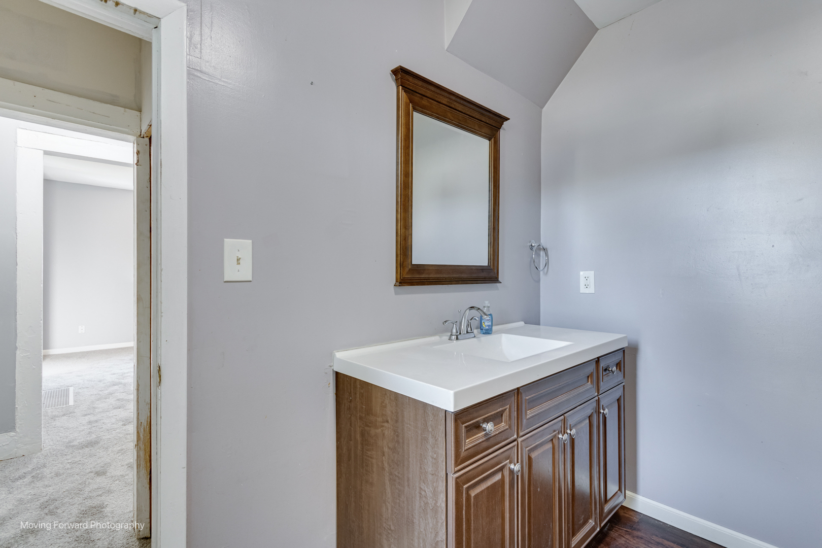 208 W Sycamore Street, Millington, IL 60537