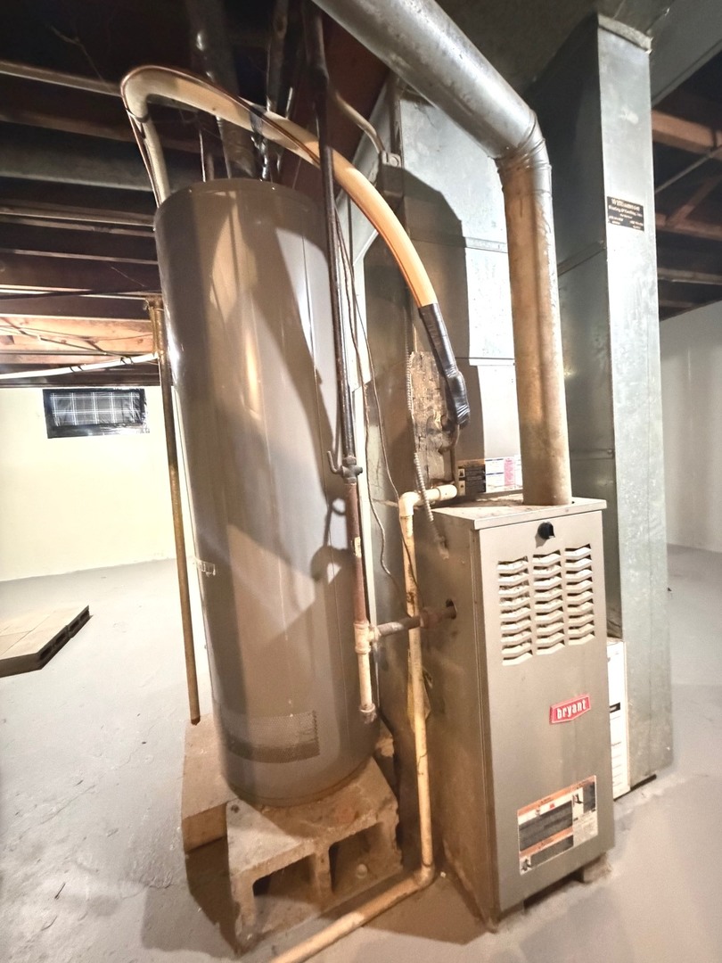 2039 221st Street, Sauk Village, IL 60411