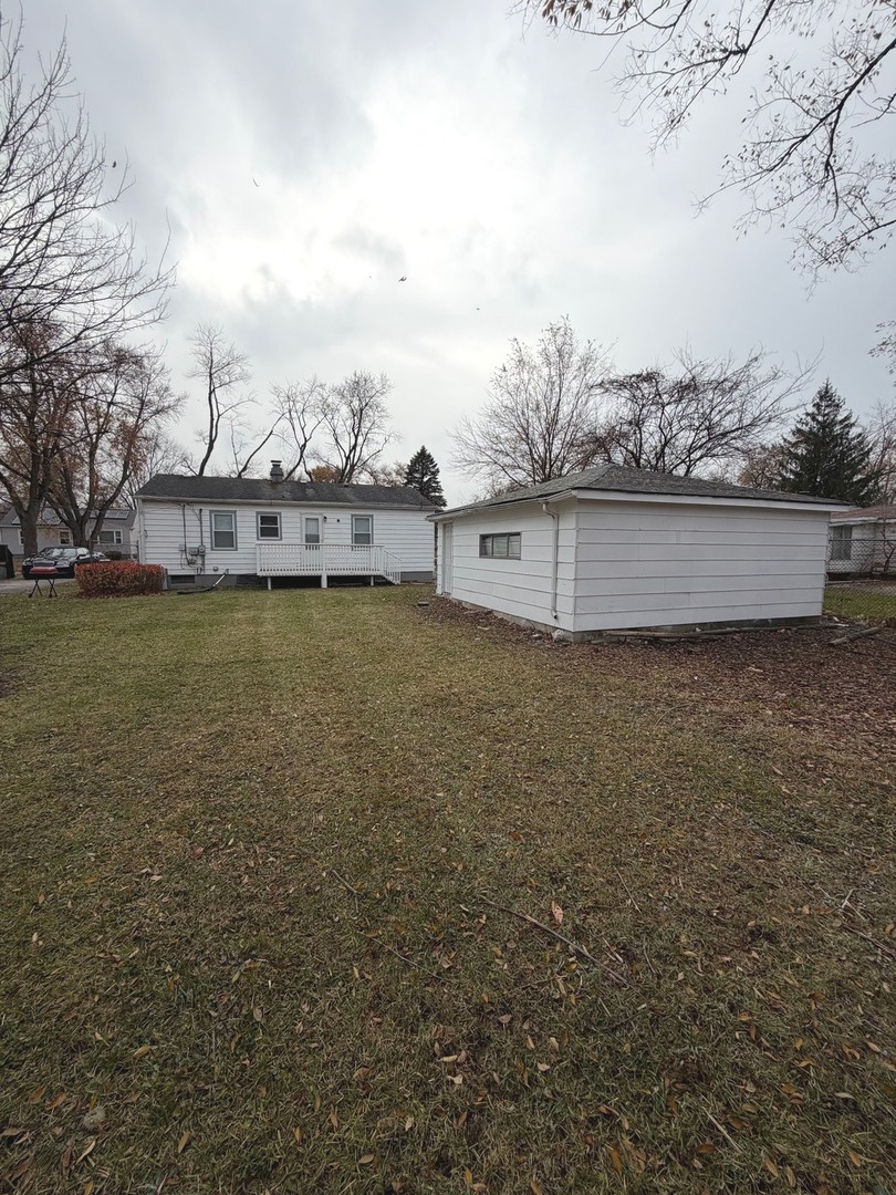2039 221st Street, Sauk Village, IL 60411