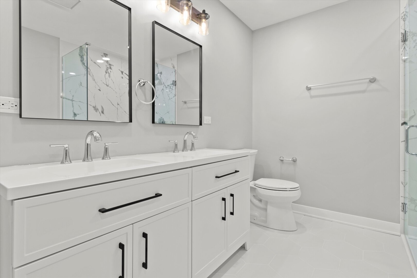 1245 Narragansett Drive, Carol Stream, IL 60188