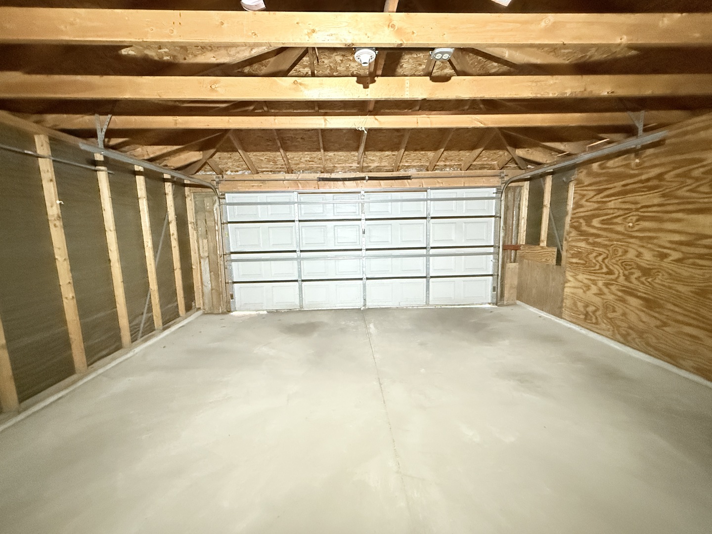 1541 N Latrobe Avenue, Chicago, IL 60651