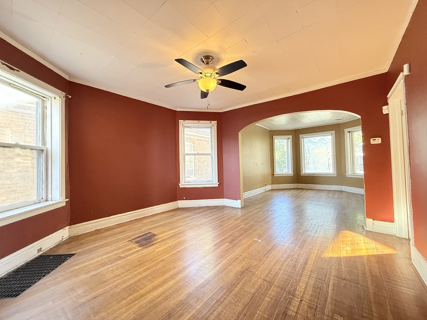 1541 N Latrobe Avenue, Chicago, IL 60651