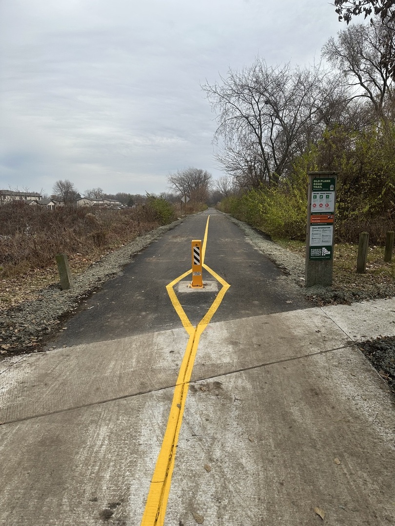 768 Lake Road, New Lenox, IL 60451