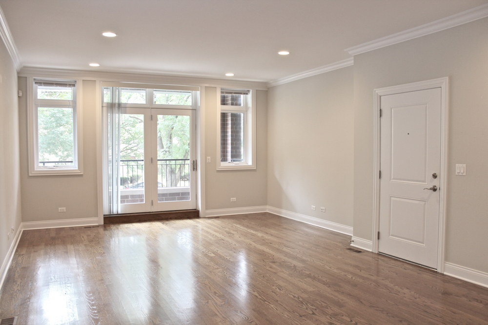 5512 W Higgins Avenue #1E, Chicago, IL 60630