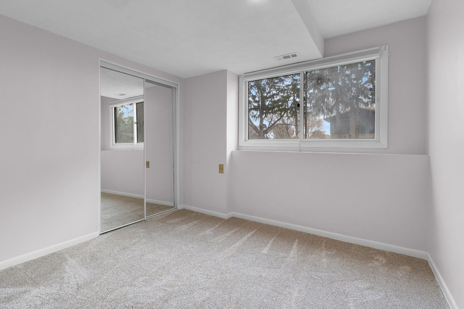 4N580 Chatham Court, West Chicago, IL 60185