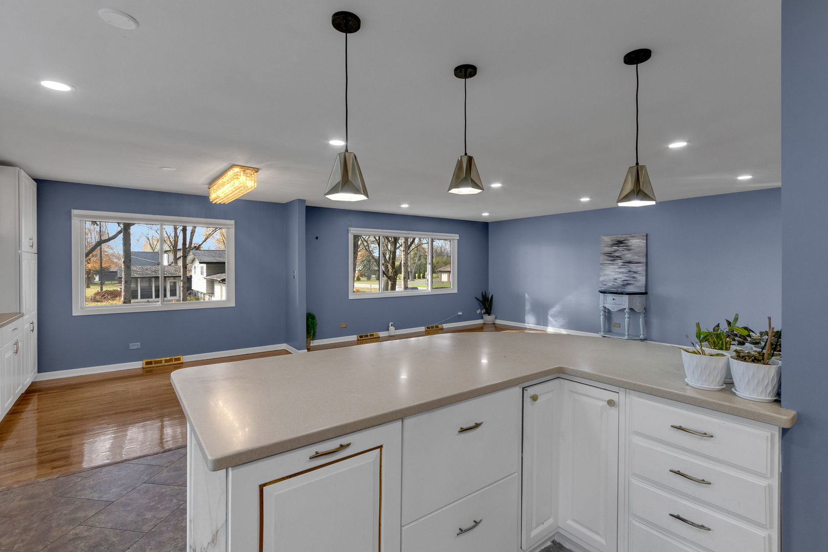 4N580 Chatham Court, West Chicago, IL 60185