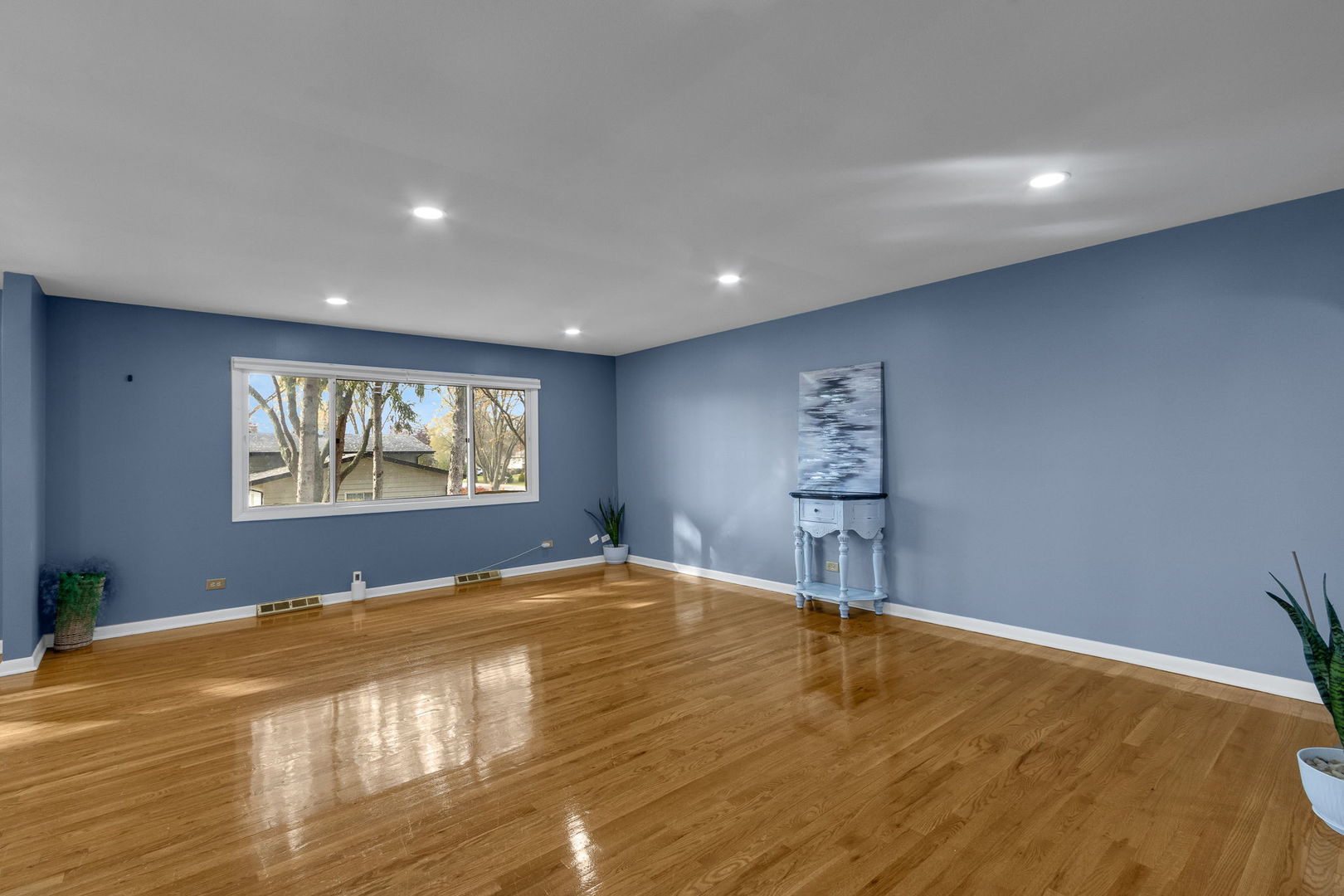 4N580 Chatham Court, West Chicago, IL 60185