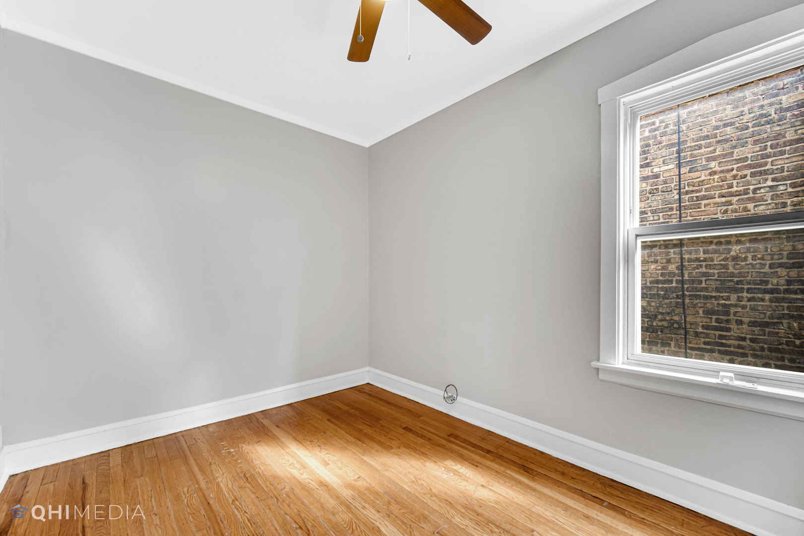 5527 W Potomac Avenue, Chicago, IL 60651