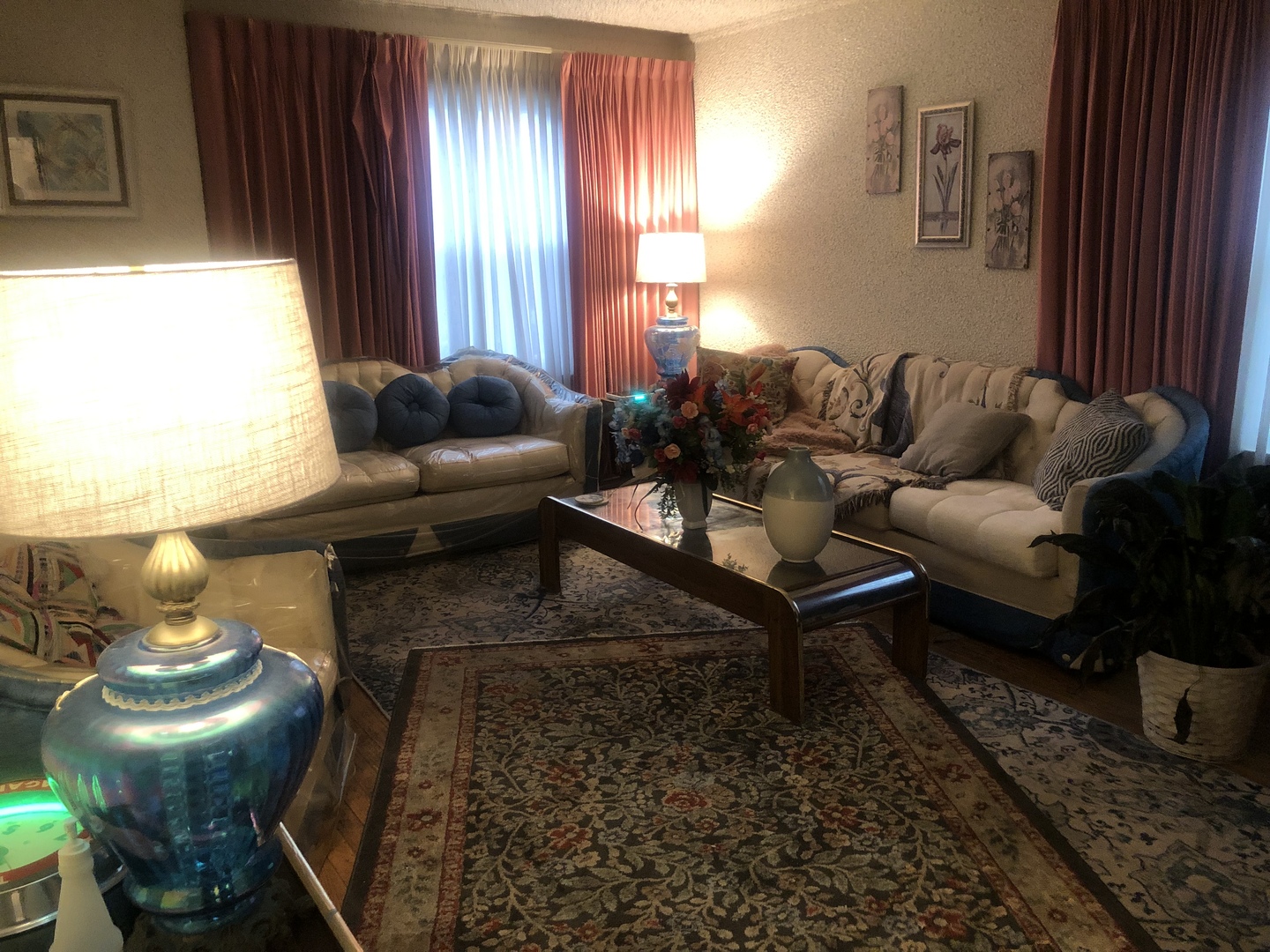 9715 S Dobson Avenue, Chicago, IL 60628