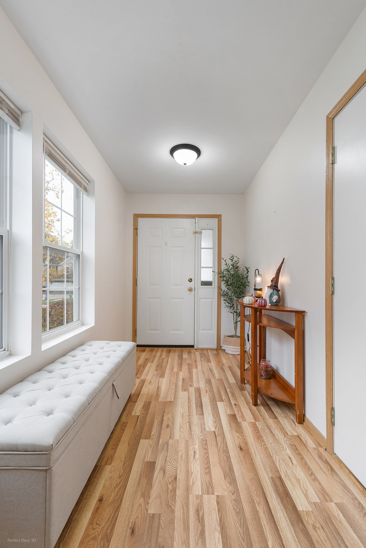 1310 Harvest Drive, Crest Hill, IL 60403