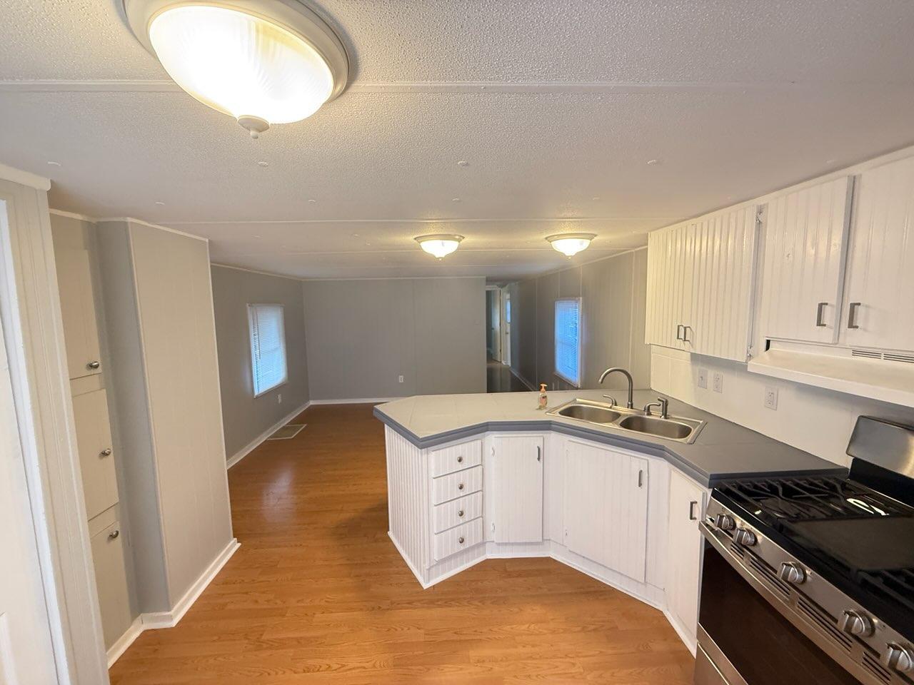 2993 Curtis Street #C41, Des Plaines, IL 60018