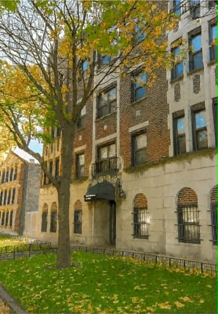 6324 S Kimbark Avenue #405, Chicago, IL 60637