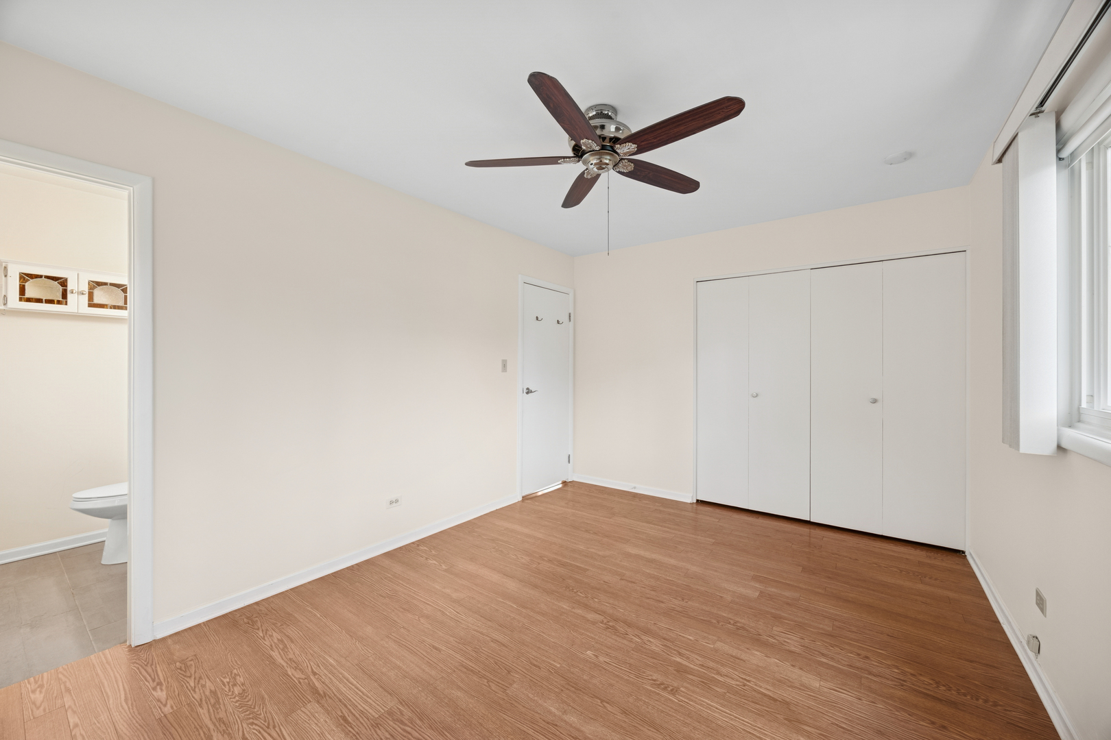 21W225 Coronet Road, Lombard, IL 60148