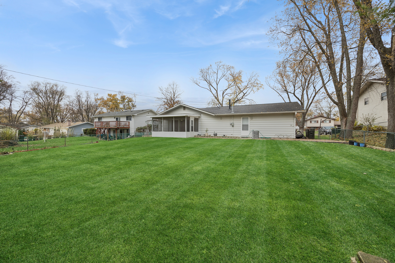 21W225 Coronet Road, Lombard, IL 60148