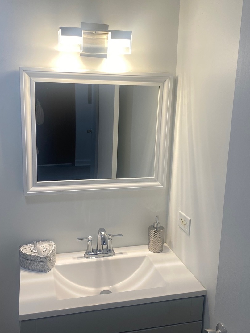 22509 Pleasant Drive #1, Richton Park, IL 60471