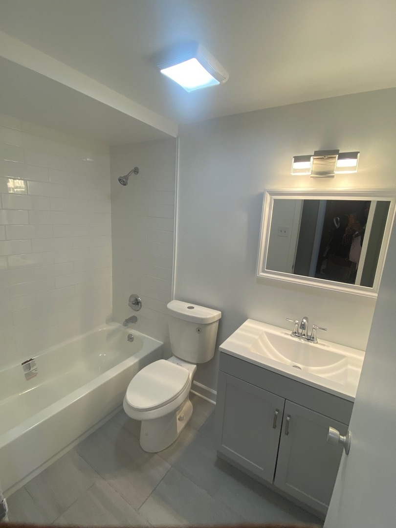 22509 Pleasant Drive #1, Richton Park, IL 60471