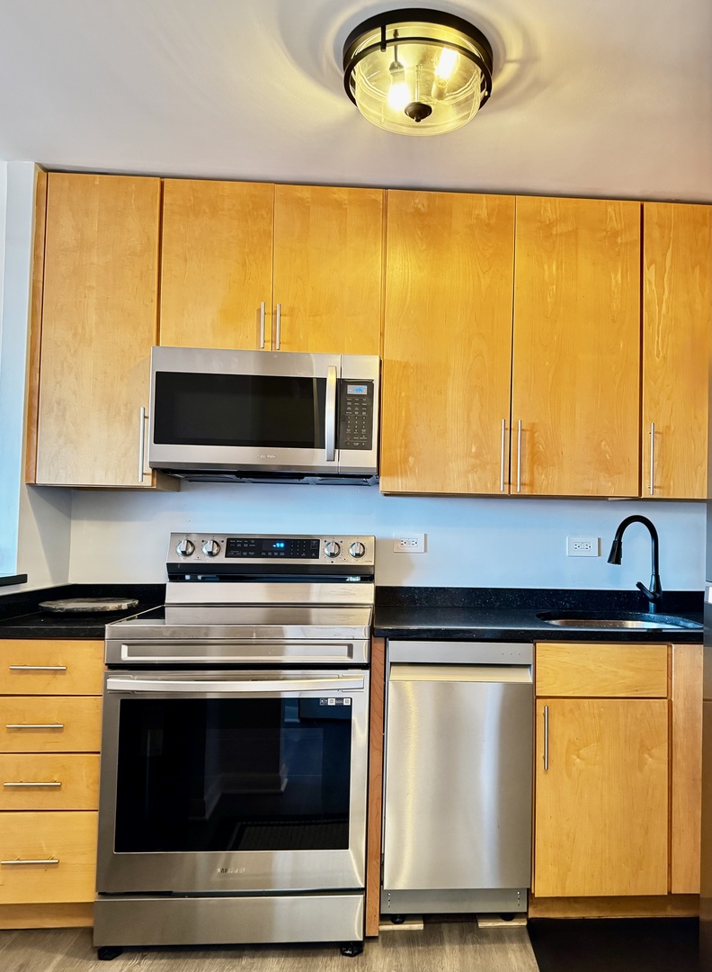 5455 N Sheridan Road #1707, Chicago, IL 60640