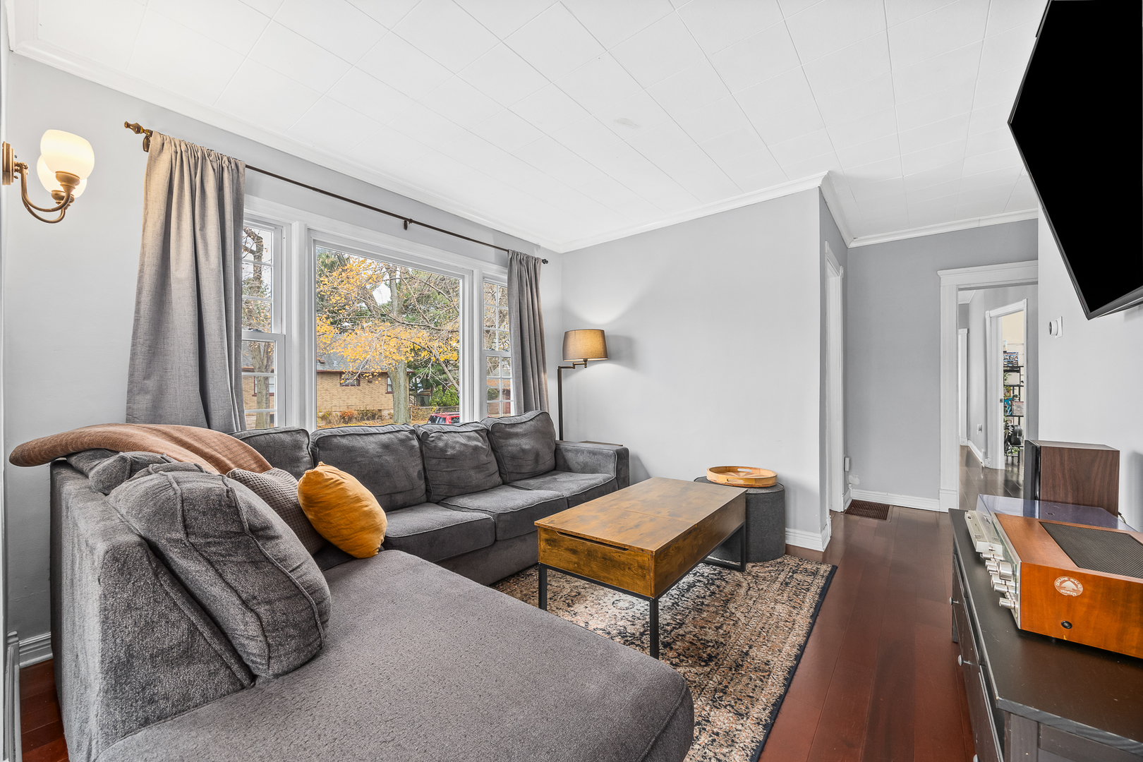 9201 S 52nd Avenue, Oak Lawn, IL 60453