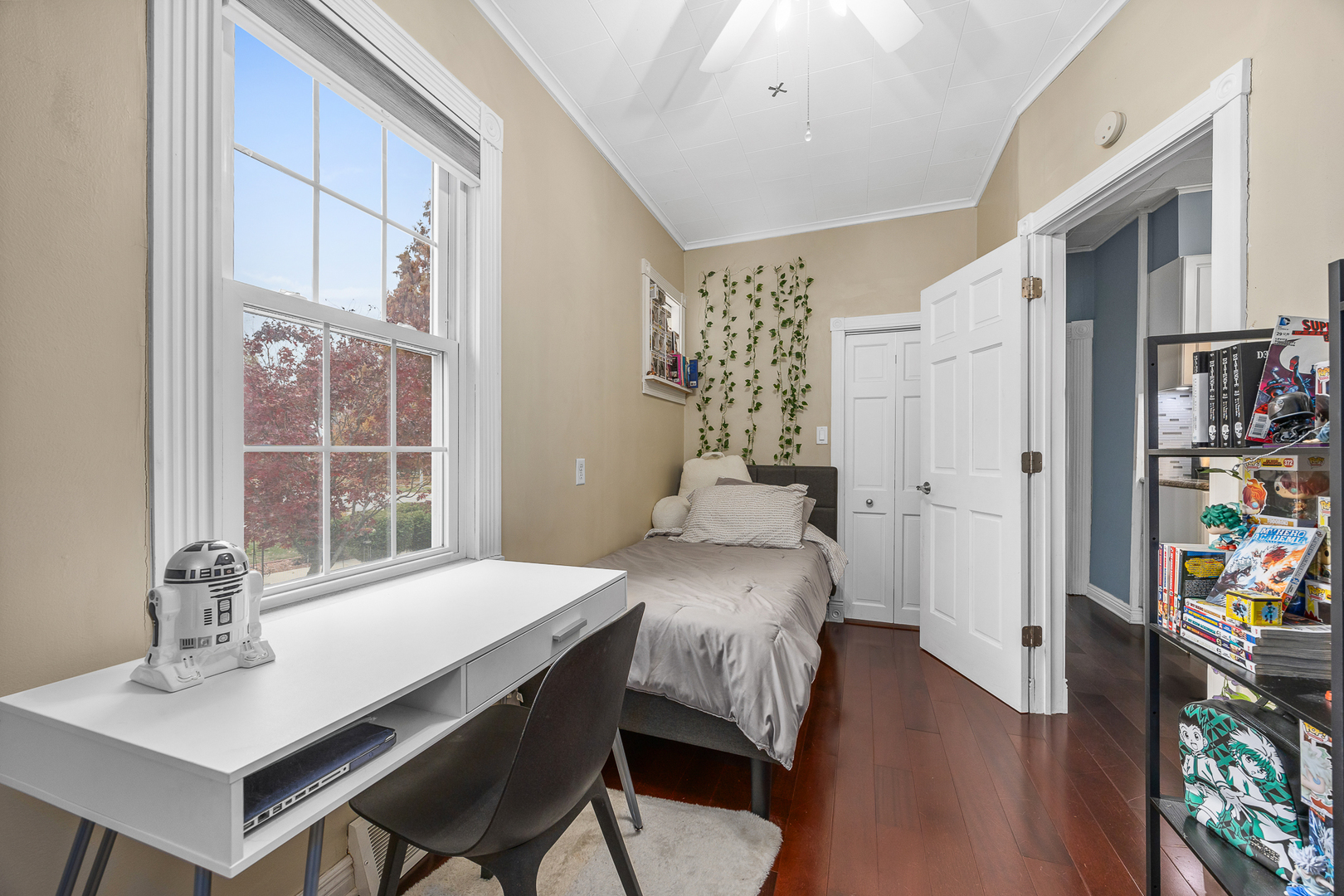 9201 S 52nd Avenue, Oak Lawn, IL 60453