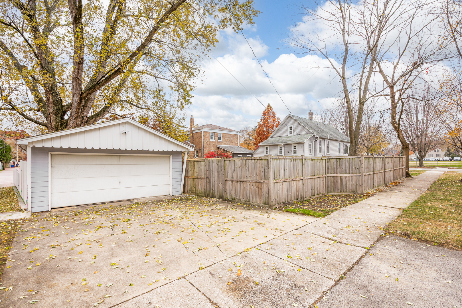 9201 S 52nd Avenue, Oak Lawn, IL 60453