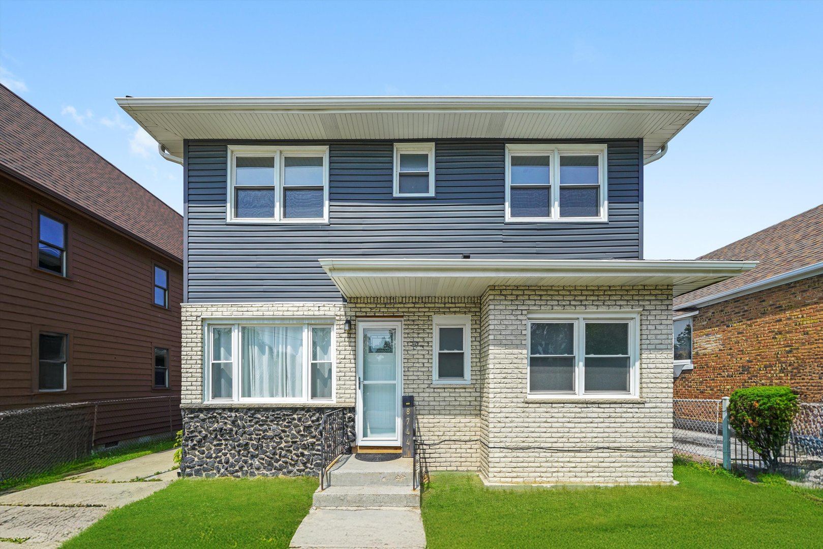 8744 Central Avenue, Oak Lawn, IL 60453