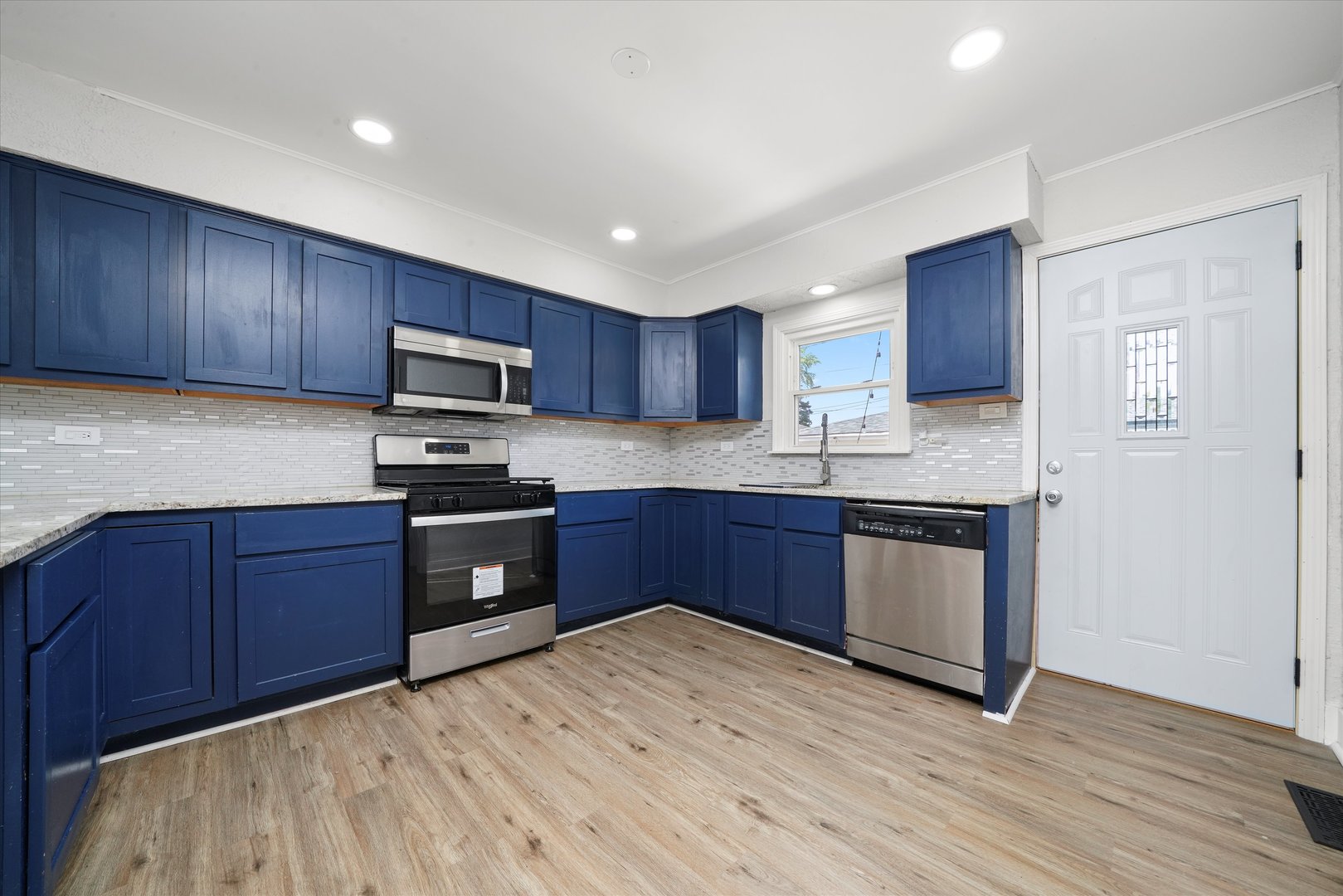 8744 Central Avenue, Oak Lawn, IL 60453