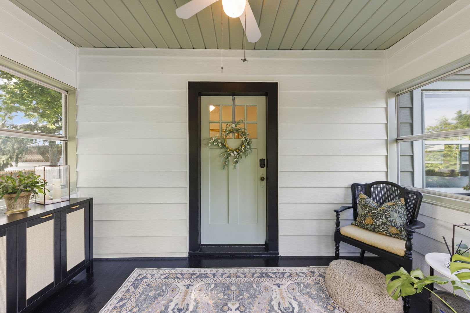 313 E Des Moines Street, Westmont, IL 60559